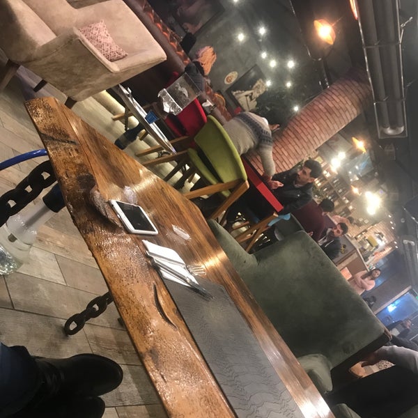 12/24/2018 tarihinde Cihat K.ziyaretçi tarafından The MOON Restaurant &amp; Cafe'de çekilen fotoğraf