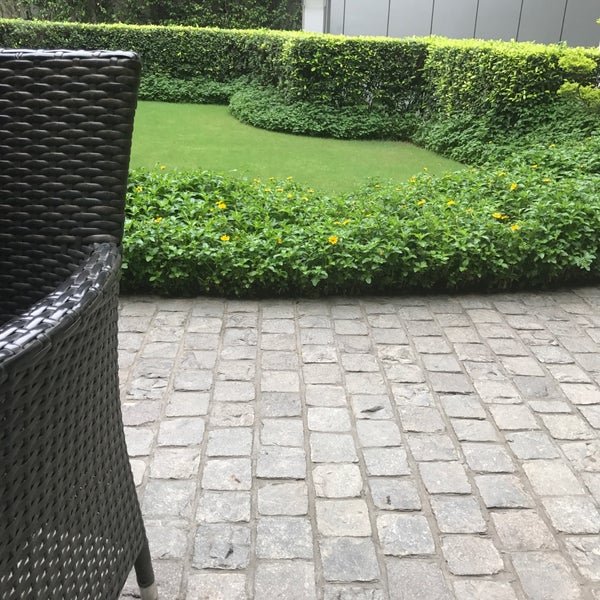 Lemon Tree Hotel Udyog Vihar Gurgaon Hotel