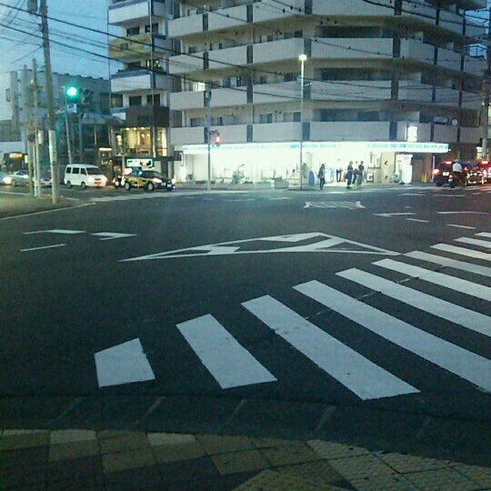 津田沼十字路 習志野市 240 Visitors 津田沼十字路 習志野市 240 Visitors