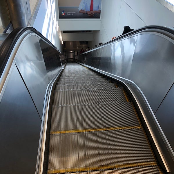Photo taken at Concourse C by Les R. on 10/28/2019