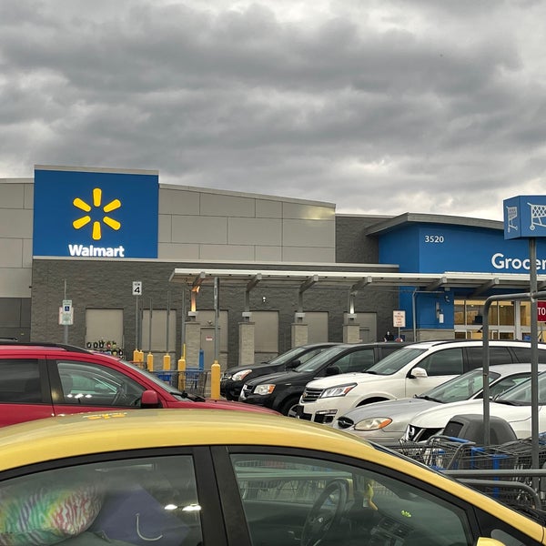 Walmart Supercenter 3520 Hudson Dr