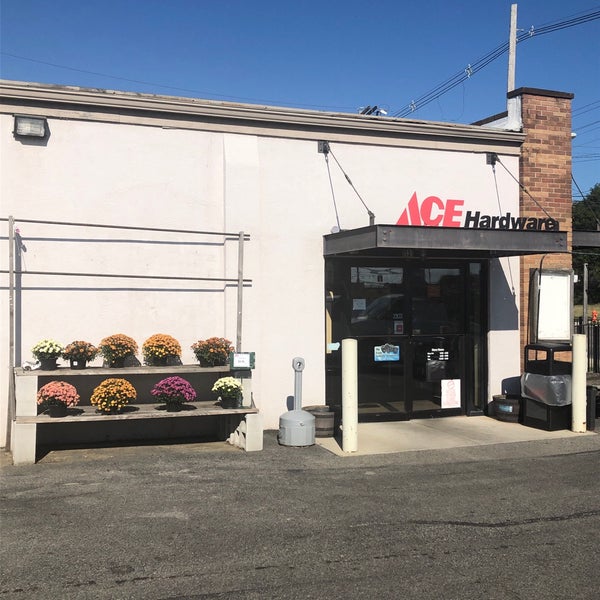 Schreiner Ace Hardware 1131 W 5th Ave