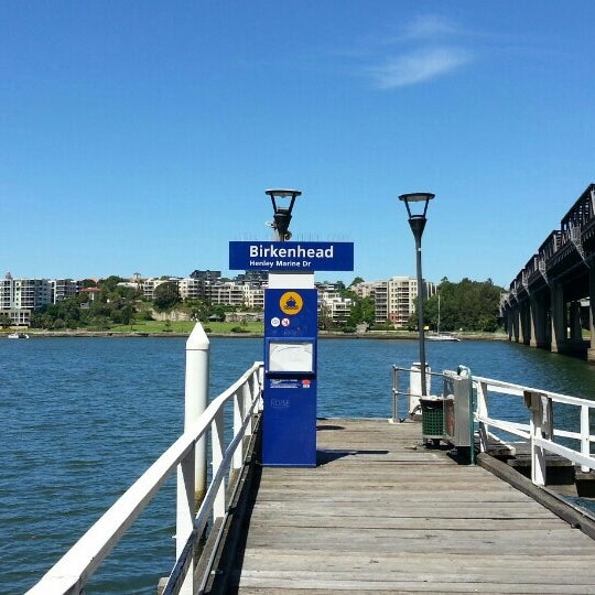 levis birkenhead point