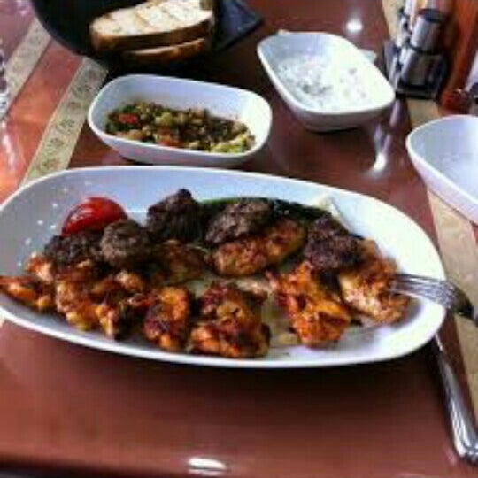 Bilgiçler Et &amp; Köfte Restorant Restoran