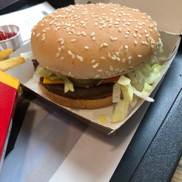 Foto scattata a McDonald&#39;s da O S. il 10/14/2021