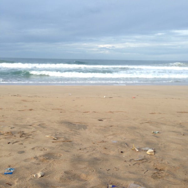 Photos At Pantai Cipanarikan Ciracap Jawa Barat