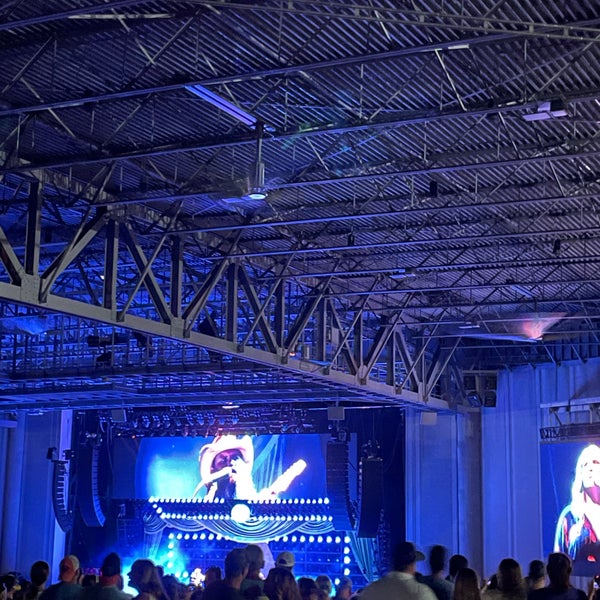 Foto tomada en PNC Music Pavilion  por Bridget_NewGirl el 8/13/2021