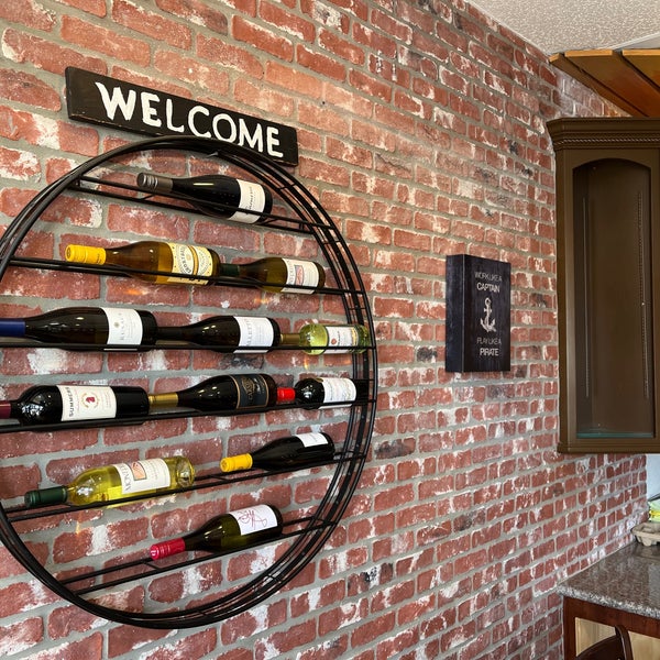 Anchors Fish & Chips and Seafood Grill Saratoga Village 2 tips