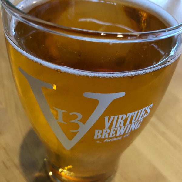 Photo taken at 13 Virtues Brewing Co. by PDXMAC on 12/29/2017