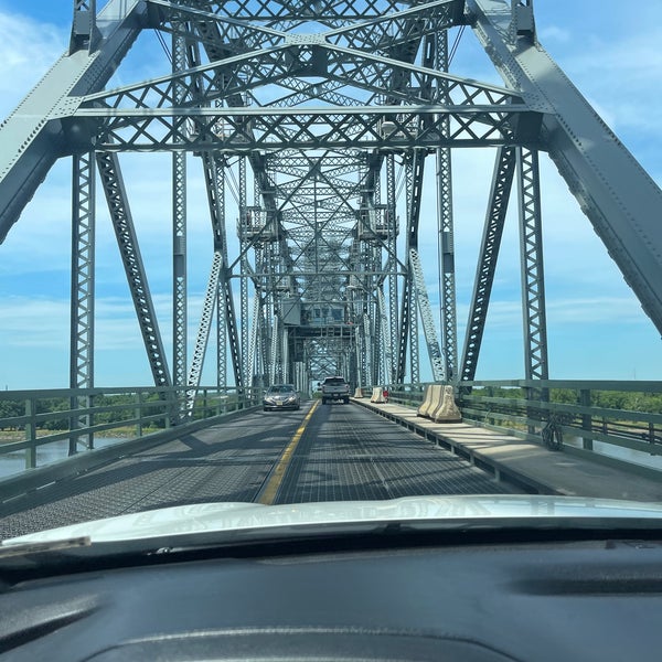 BurlingtonBristol Bridge Burlington, NJ