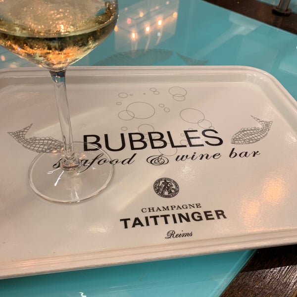 Photo taken at Bubbles Seafood &amp; Wine Bar by AaA on 12/8/2019