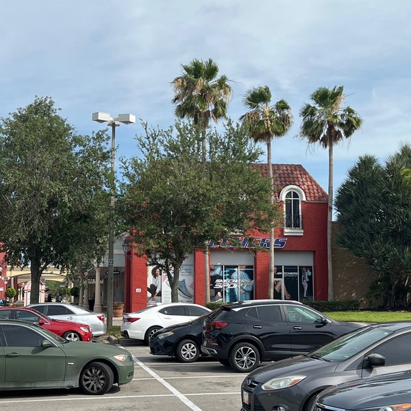 SKECHERS Factory Outlet 10801 Corkscrew Road 349