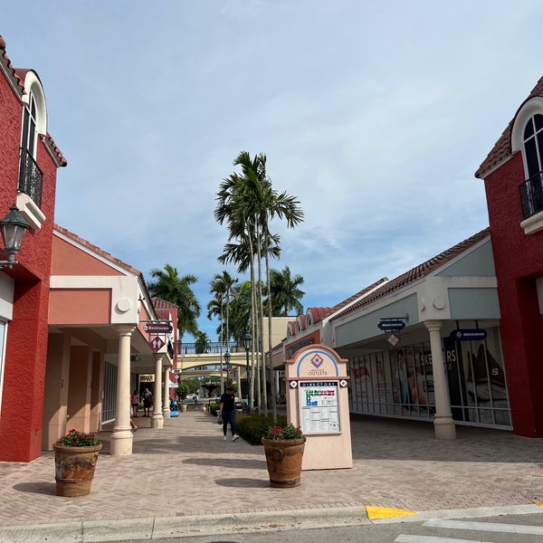 Photo taken at Miromar Outlets by Rick W. on 5/27/2022