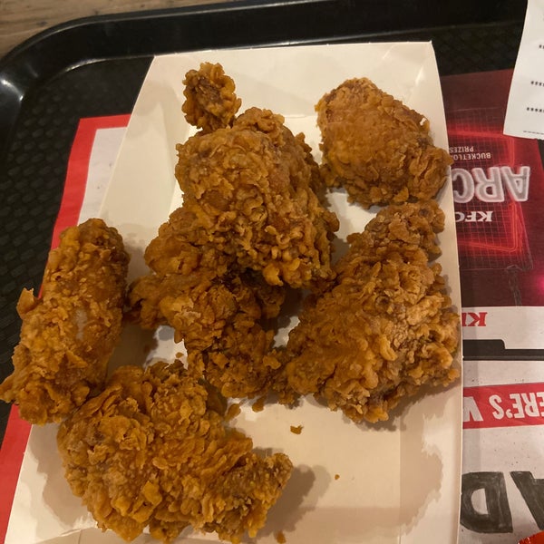 KFC Tower Hill, Greater London