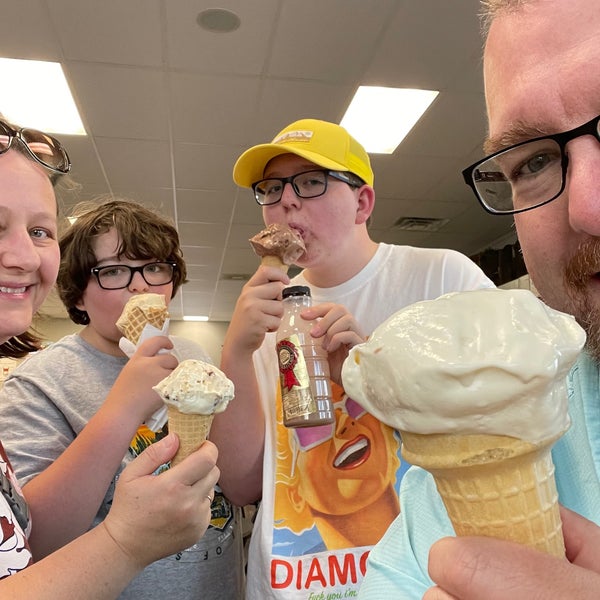 Photos at Reed's Dairy Inc. 2660 W Broadway St