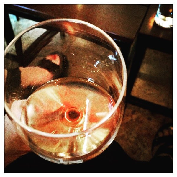 Photo taken at 1313 Main - Restaurant and Wine Bar by Erica J. S. on 7/25/2015