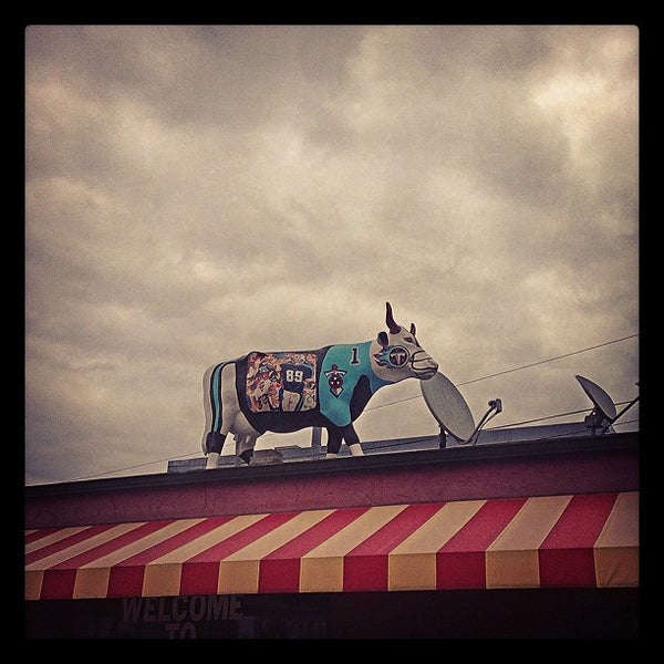 Sam's Sports Grill (Now Closed) Sports Bar in Nashville