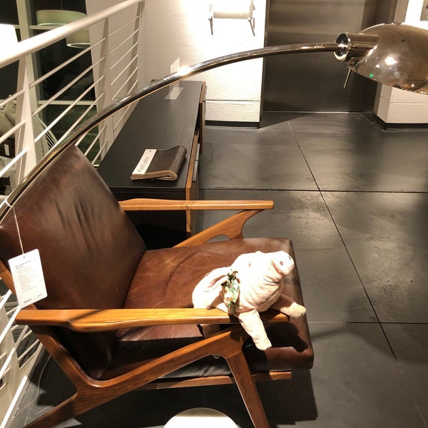 Photo taken at Crate &amp; Barrel by Robert G. on 1/23/2019