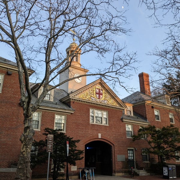 Wayland Arch College Hill 0 tips