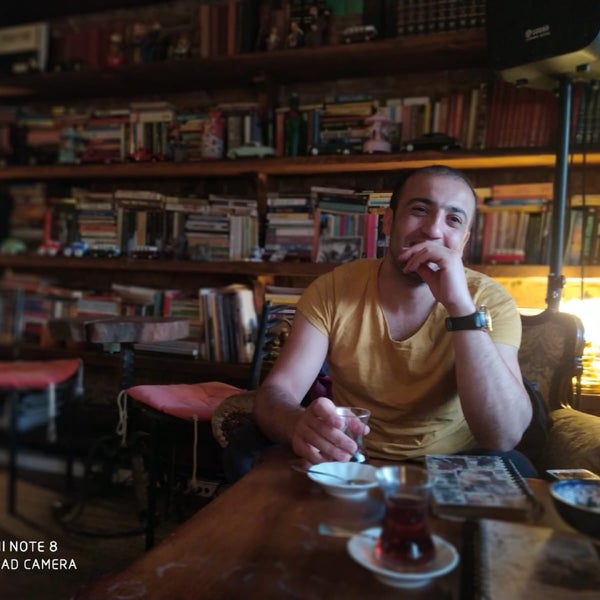 3/11/2020にMehmet Y.がMüzelik Cafe Çengelköyで撮った写真
