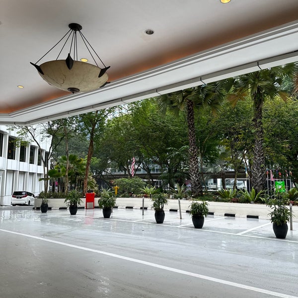 Photo taken at Shangri-La Hotel, Kuala Lumpur by Fadhil H. on 7/14/2023
