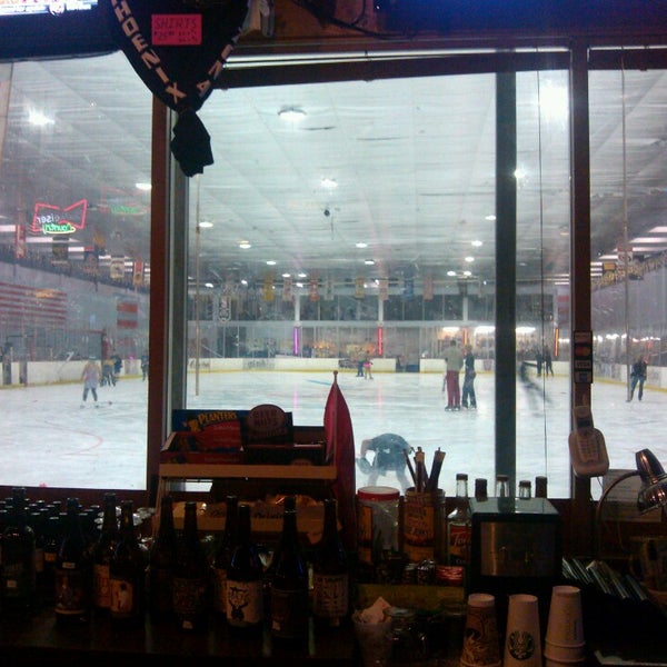 Foto diambil di Ice House Tavern oleh Jason B. pada 7/2/2013