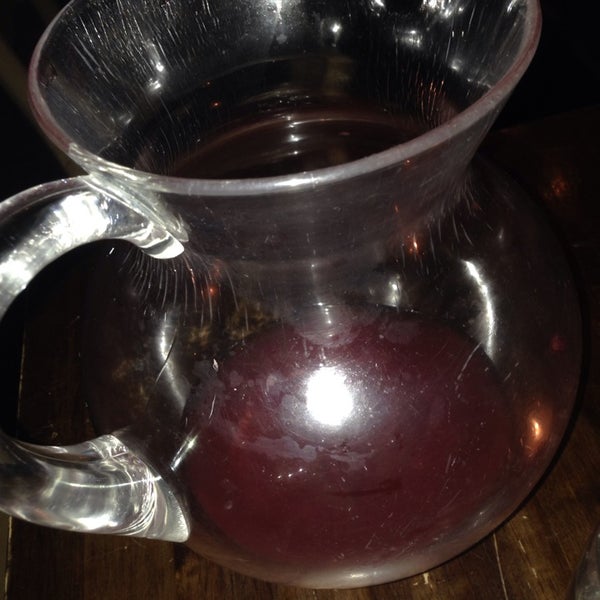 2/16/2014に__TR3VがCava Wine Barで撮った写真