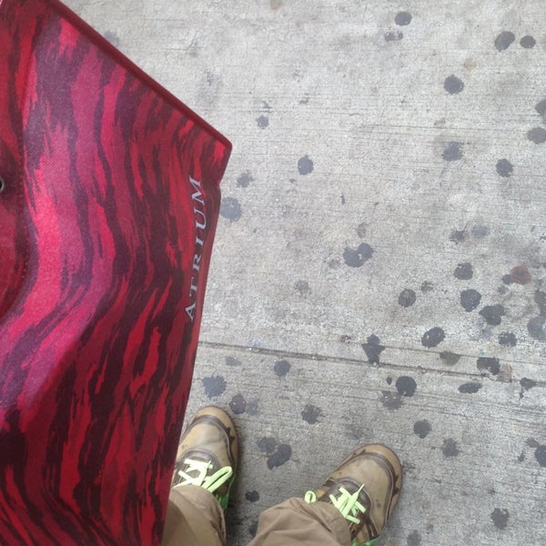 5/17/2013に__TR3VがAtrium NYCで撮った写真