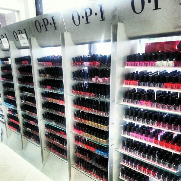 Hollywood cheap nails supply
