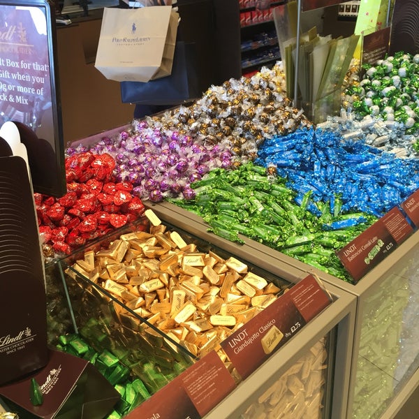 Шоколадная фабрика «Lindt» в Цюрихе