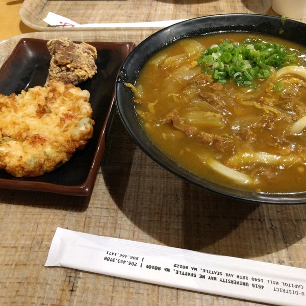 Foto diambil di U:DON Fresh Japanese Noodle Station oleh Paranjay S. pada 1/8/2017