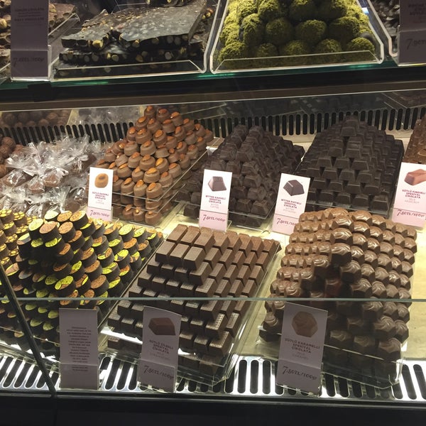 Kahve Dünyası Balıkesir�de Kahve Dükkanı