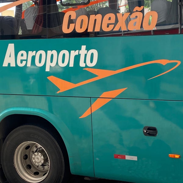 รูปภาพถ่ายที่ Conexão Aeroporto โดย João K. เมื่อ 12/14/2021