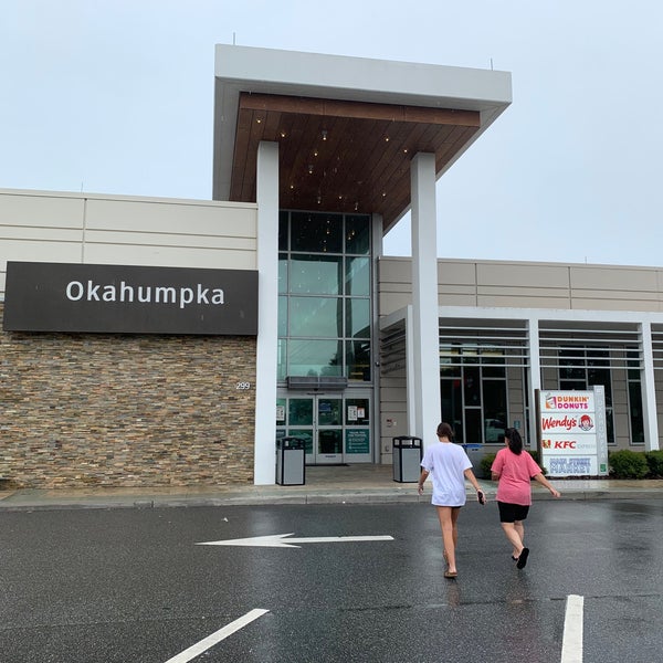 Photos at Okahumpka Service Plaza Florida's Turnpike Rest Area in Leesburg