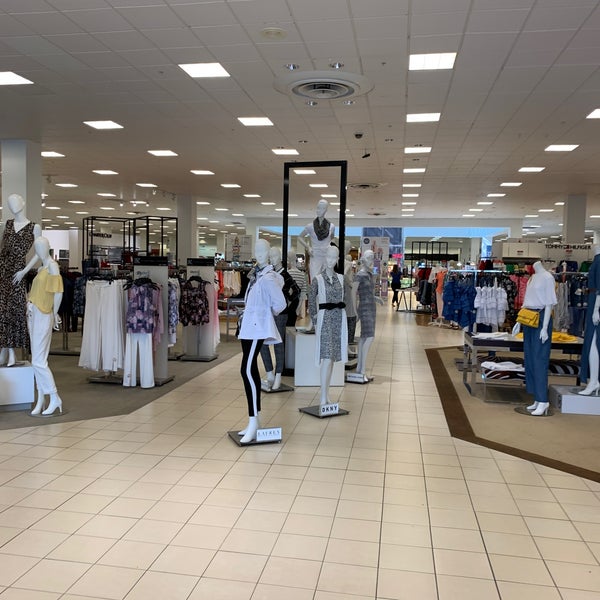 Macy's Outlet Store in Sarasota