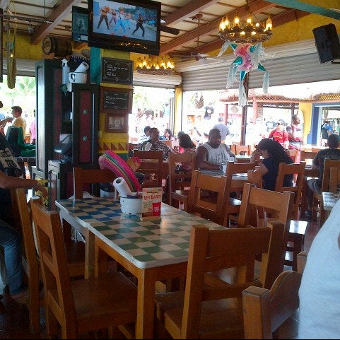 11/26/2014에 Stephen G.님이 Three Amigos Cozumel에서 찍은 사진