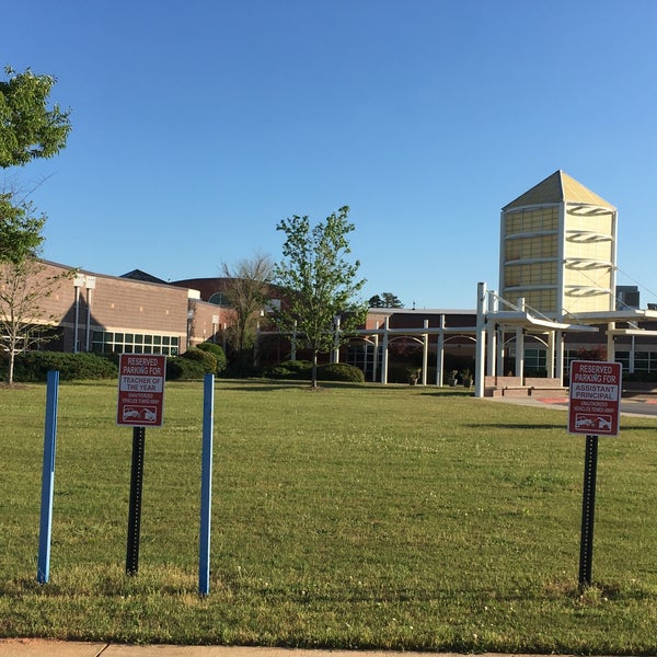 Starr's Mill High School High School in Fayetteville