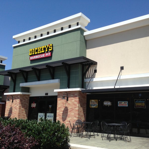 Photo taken at Dickey&#39;s Barbecue Pit by Stephen G. on 5/5/2013