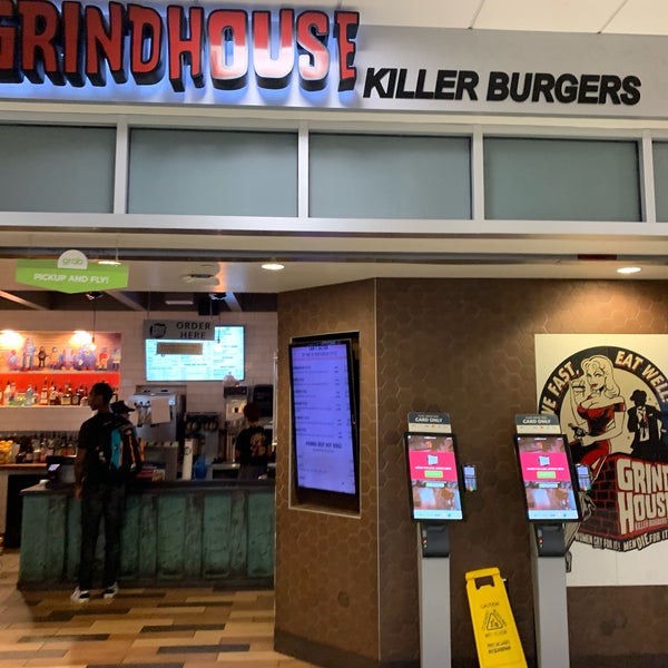 Photo taken at Grindhouse Killer Burger by Stephen G. on 7/31/2019