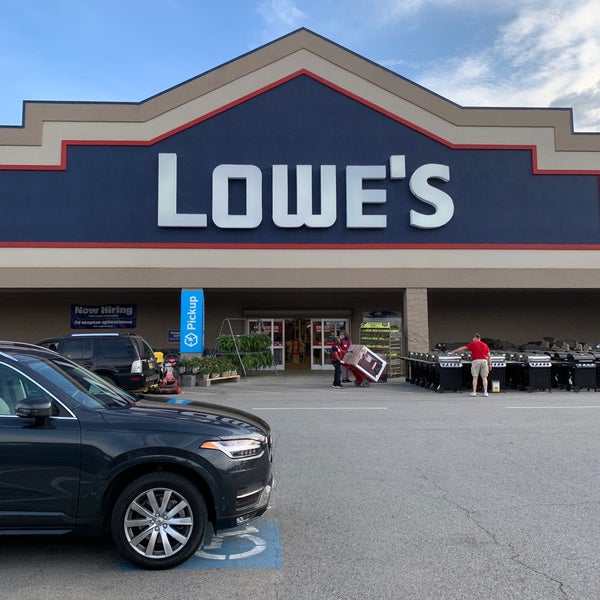 Lowe's Hardware Store in Newnan