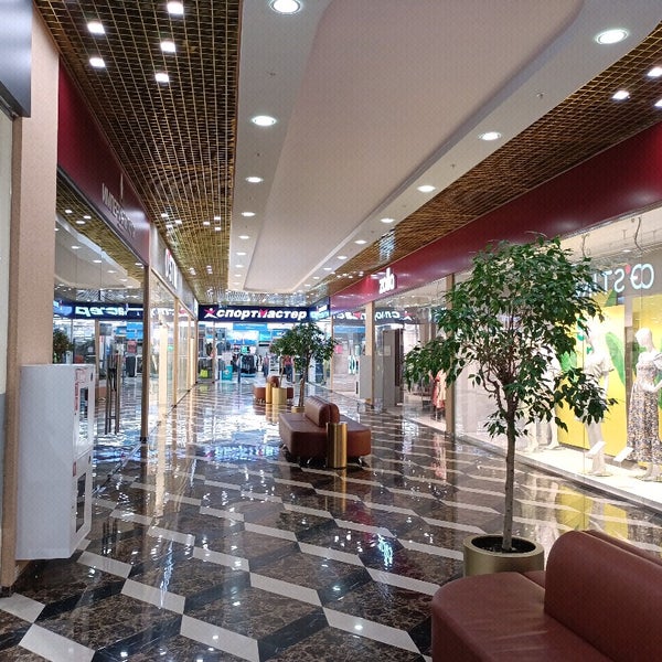 Тц эдем новосибирск телевизоре. Академгородок кутателадзе 4 /4. Кутателадзе 4 г новосибирск. Новосибирск ул кутателадзе 4. Билборд эдем тц.