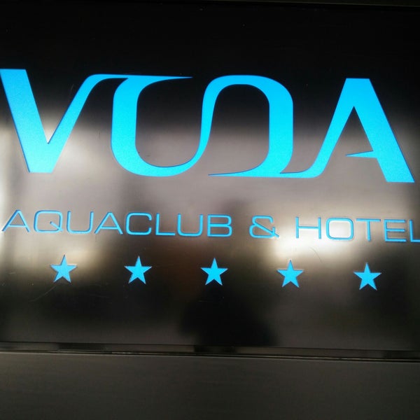 Foto diambil di VODA aquaclub &amp; hotel oleh Ekaterina pada 10/8/2019