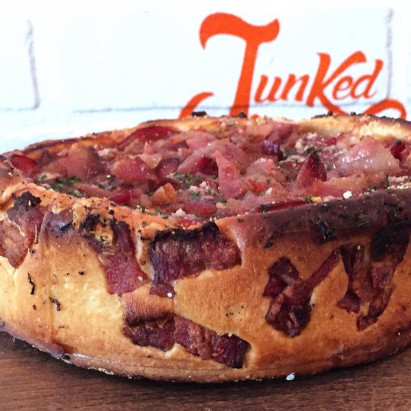 8/6/2015에 Junked Food C.님이 Junked Food Co.에서 찍은 사진
