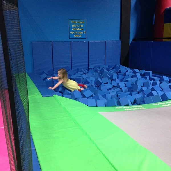 Photo taken at Bounce Trampoline Sports by Ashley B. on 4/18/2014