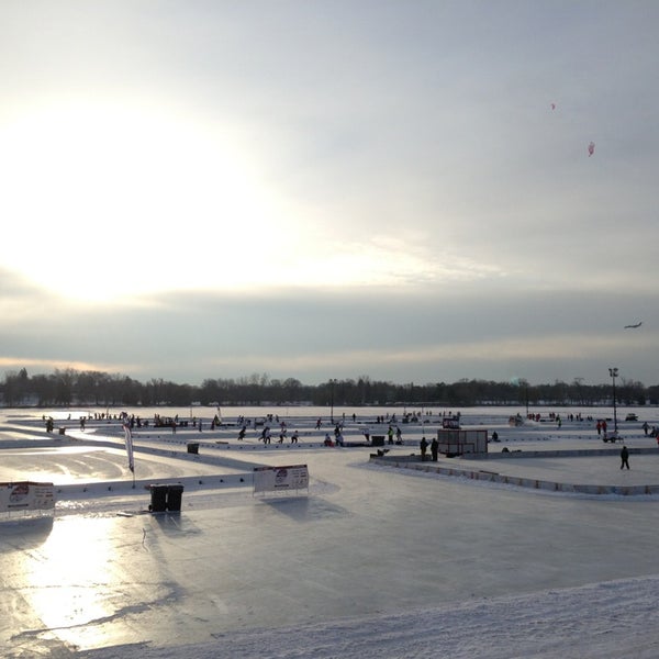 Foto tomada en U.S. Pond Hockey Championship  por Carson K. el 1/18/2013