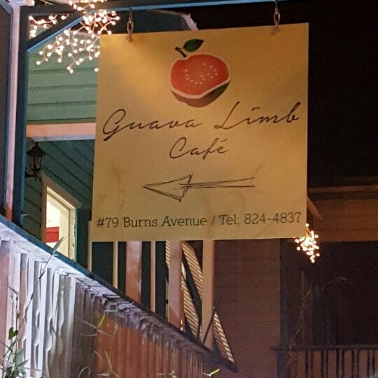 12/29/2015에 eL Arelie C.님이 The Guava Limb Café에서 찍은 사진