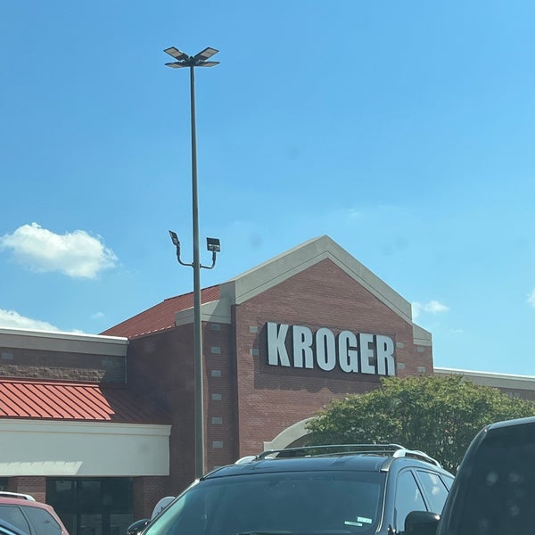 Kroger Supermarket in Southeast Arlington