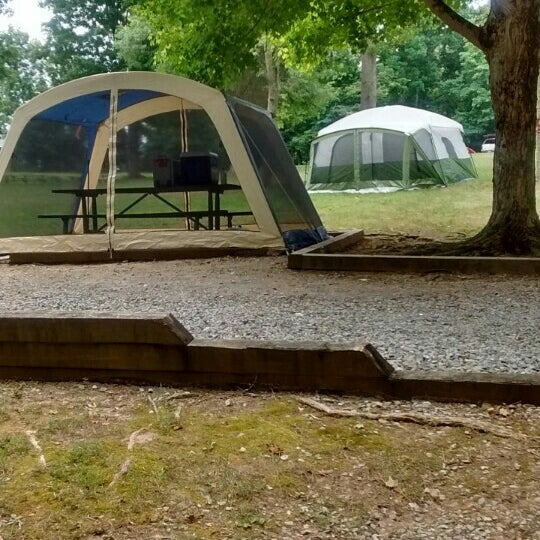 Кемпинги в великобритании. Кэмп парк. Кэмп парк. Кэмп парк. Кэмп парк.