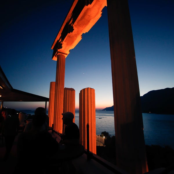 Foto diambil di Akropol Cafe &amp; Bar &amp; Restaurant oleh Akropol Cafe &amp; Bar &amp; Restaurant pada 7/14/2015