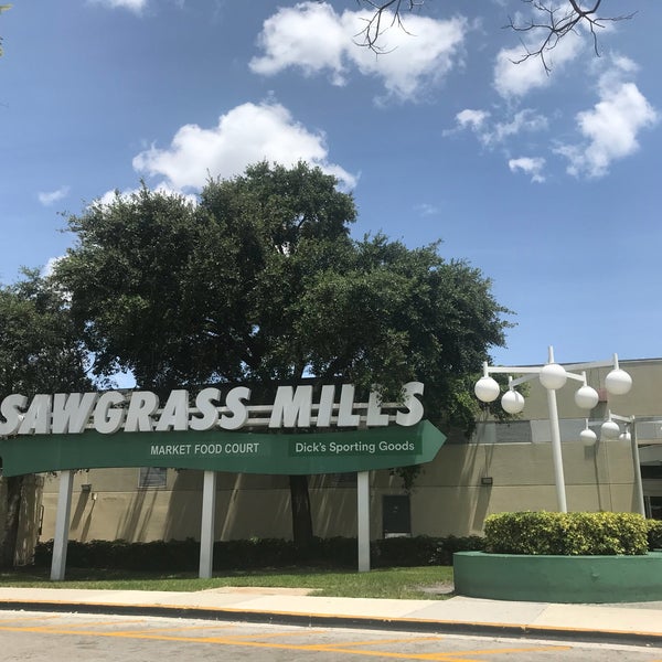 Sawgrass Mills Mall Sunrise Florida Scene Photo Editorial Photography -  Image of foodcourt, america: 153158122